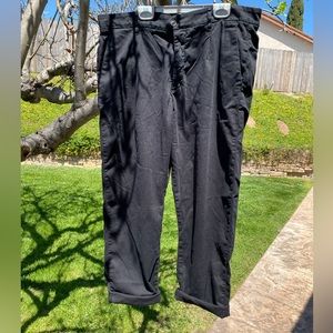 Zara men’s overdosed carrot fit cropped dress khaki